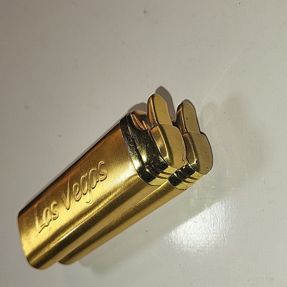 (2) Las Vegas Lighters - Picture 4 of 4